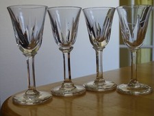 ST LOUIS   4 VERRES A LIQUEUR