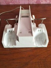 Double Chargeur Wii Avec 2 Manettes et Une wii motion plus et sa coque
