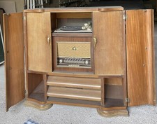 Meuble radio tourne - radio, et