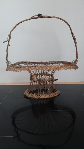 Ancienne corbeille coupe - , à
