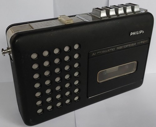Magnétophone portatif - portatif, à
