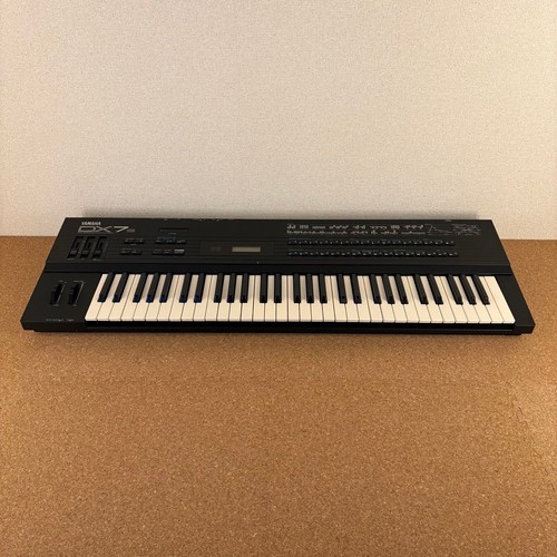 Yamaha dx7s synthétiseur - fm,