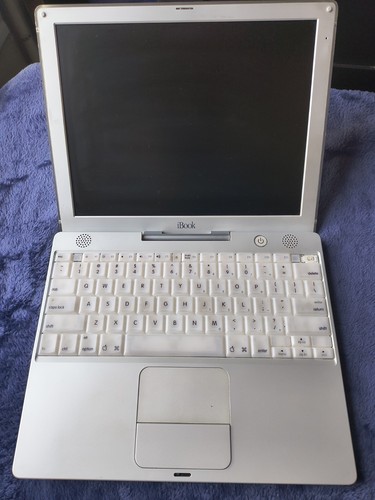 Apple ibook a1005 laptop - 12.1",