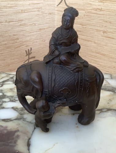 Ancien bronze statuette - ,