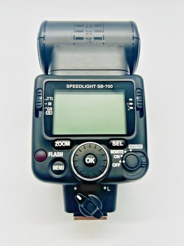 Nikon 700 speedlight - sb-700, flash