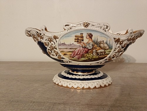 Jardinière centre table - jardinière,