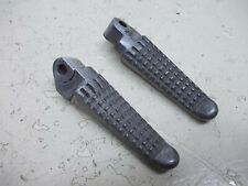 Reposes pieds arrière de suzuki 600 Bandit an 1998  ( GN77A )