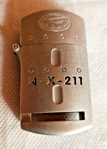 Briquet capuchon essence - briquet, acier