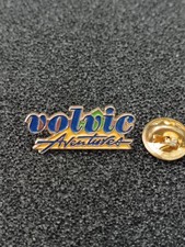 Pin's Pins Pin Enamel 63 Boisson Eau "VOLVIC" Aventures