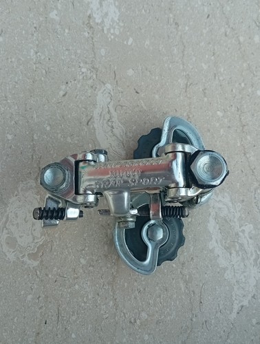 Nouveau dérailleur arrière