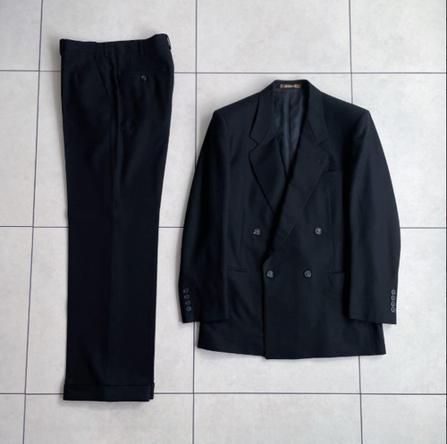 Ensemble costume vintage