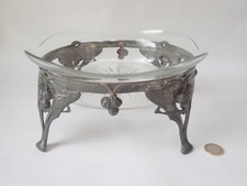 Ancien coupe sur pieds décor