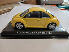 VOLKSWAGEN NEW BEETLE Jaune
