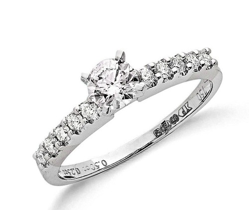 Bague solitaire diamant