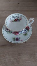 Tasse et Soucoupe a thé Porcelaine Royal Albert Flower of the Month Mars