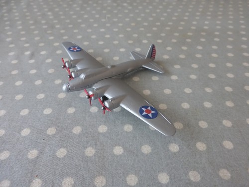 Avion dinky toys 62g - dinky,