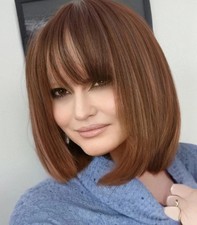 Perruque carré auburn brun