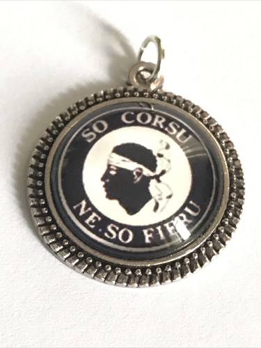 Pendentif médaillon métal - pendentif,