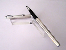 MAGNIFIQUE STYLO ROLLER BILLE