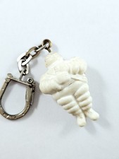 PORTE-CLES - MICHELIN Original Vintage 1960s BIBENDUM Figurine Garages PNEUS -