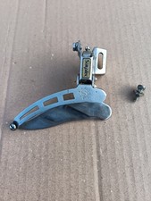 Dérailleur avant triple