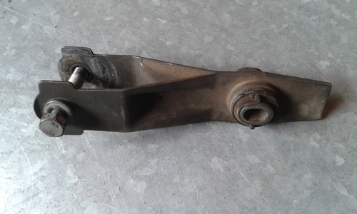 Patte fixation support - patte,