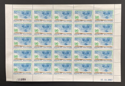 Madagascar 1967 445 - 445, planche