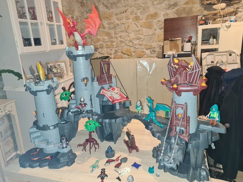 Citadelle des dragons - des, rouge