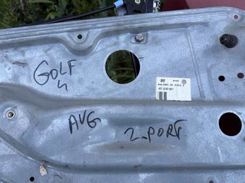 Lève vitre avant droite golf - avant,