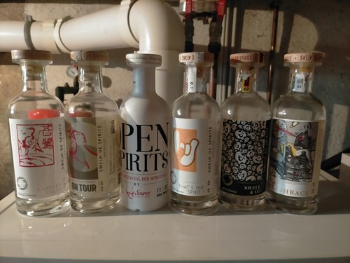 Bouteille rhum vide - de,