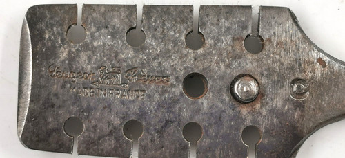 Ancien outil cle - a, avoyer