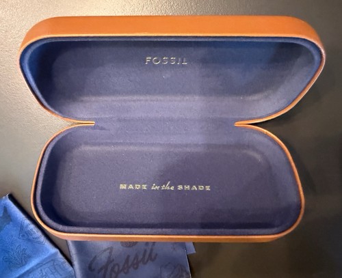 Fossil eyeglass clamshell - clamshell, case