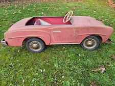 Voiture à pédales vintage