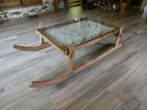 Table basse unique savoyarde
