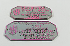 2 PLAQUES DE CONCOURS HIPPIQUE, SHF, endurance,  cheval, équitation,2010 et 2011