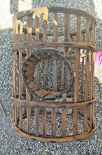 JOLIE  ANCIENNE NASSE A TOURTEAUX OU LANGOUSTES