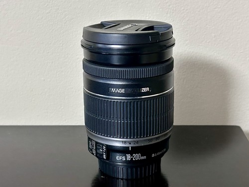 Canon 200mm 5 - ef-s, 3.5-5.6