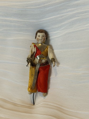 Ancienne poupée miniature - ancienne,
