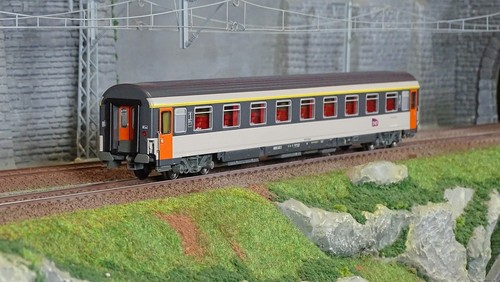 Models 40383 voiture - models,