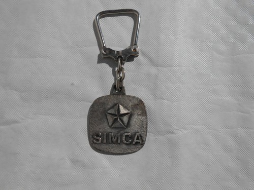 Porte clé keychain voiture - clÉ,