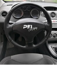 Couvrir Le Volant En Cuir Pour