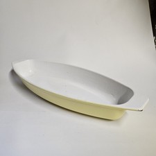 PLAT JAUNE OVALE EN FONTE