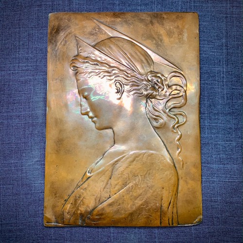 Bas relief ancien sainte - bas-relief,
