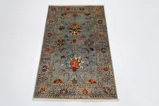 Tapis oriental traditionnel