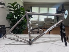 Moots Vamoots titanium road
