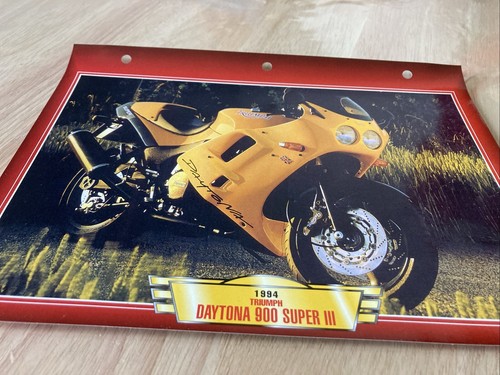 Triumph daytona 900 - triumph, iii