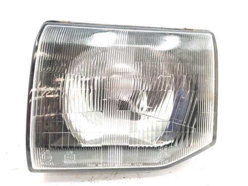 Mb831069 feu gauche 11037746 - gauche, /