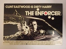 carte postale  The Enforcer Clint Eastwood is Dirty Harry OCCASION 14,2 x 10 cm
