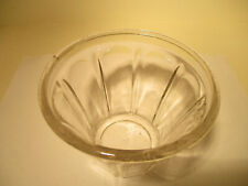 Ancien pot conique  à