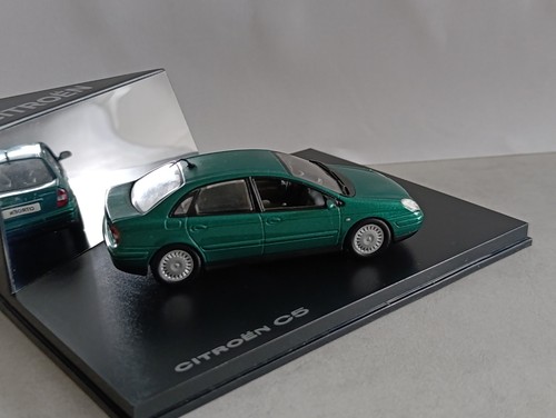 Voiture miniature collection - voiture,
